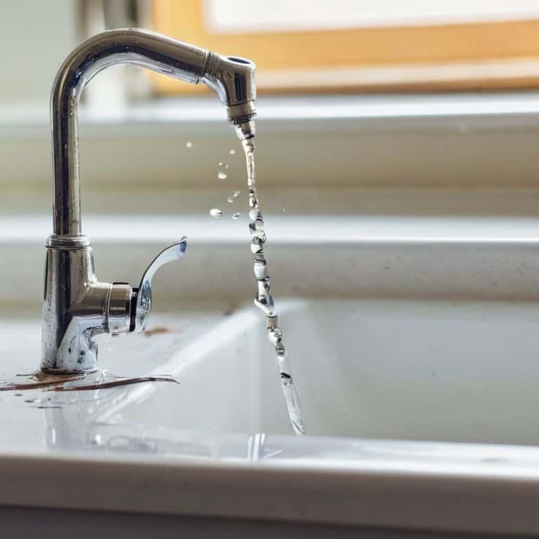 How to fix a leaky faucet